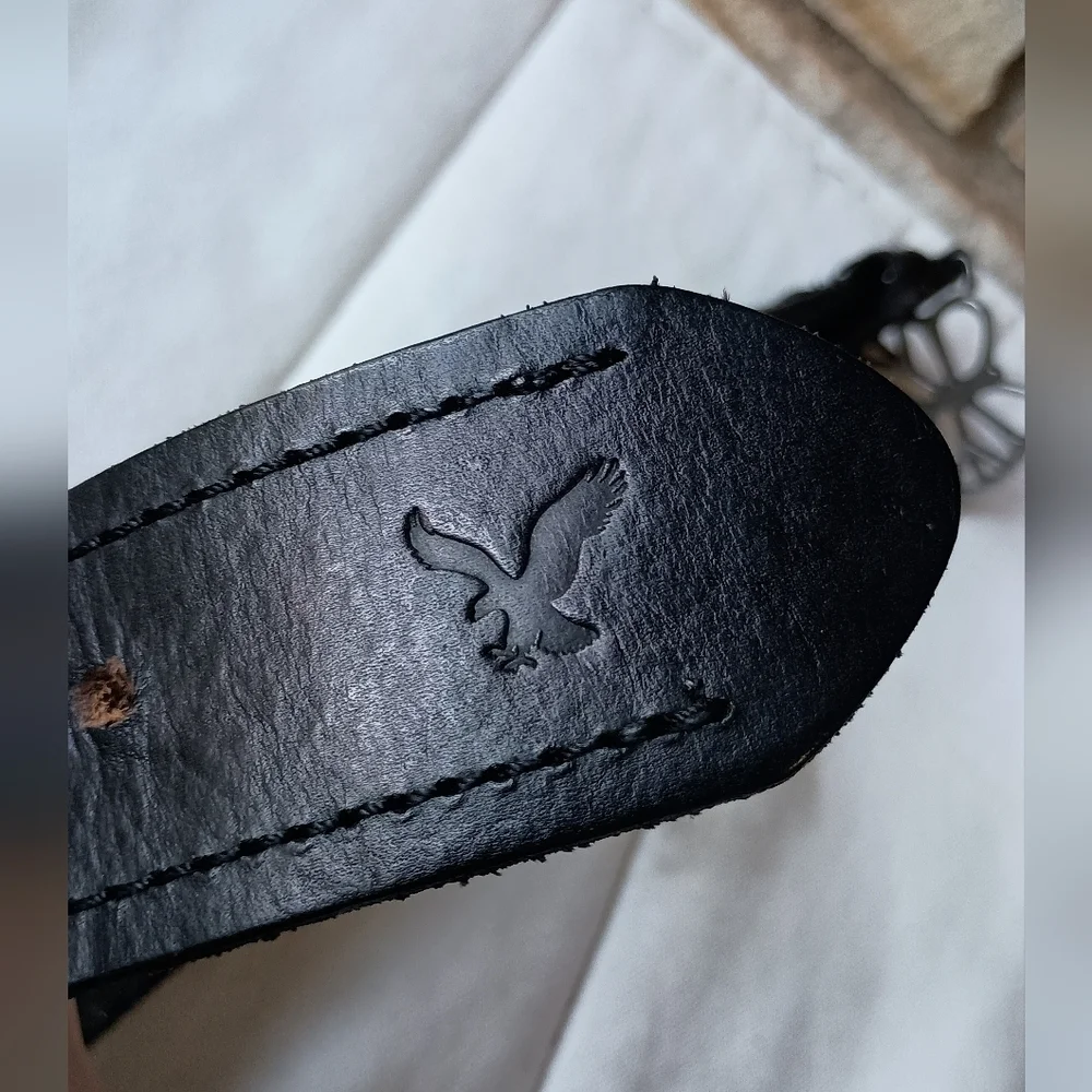 2008 American Eagle Black Leather Women's Belt with Butterfly Buckle